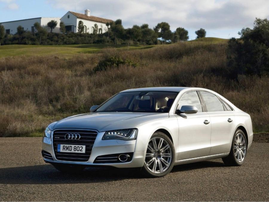  Audi A8 4.2 TDI Quattro (D4) 2010 года  (UK) (фото 10 из 12)